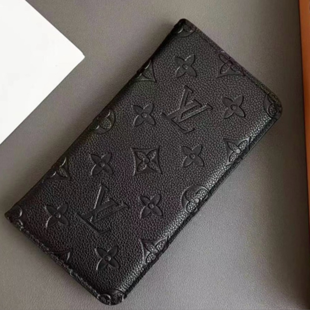 Louis Vuitton Black Monogram Key Holder